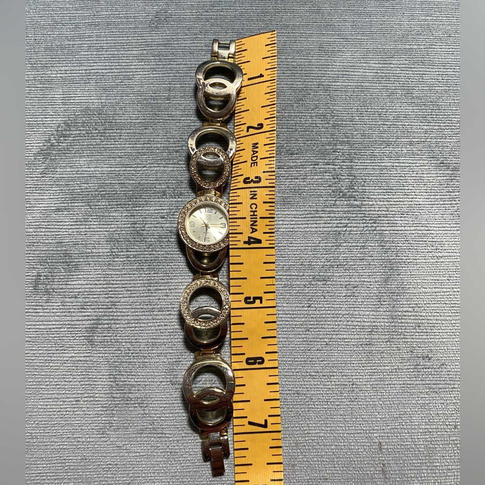 New York and Company watch gold and gemstone 7.5”, new battery EUC￼ - Picture 9 of 12